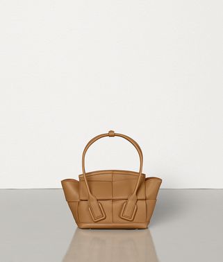 ARCO 29 IN GRAINY CALFSKIN ARCO 29 IN GRAINY CALFSKIN