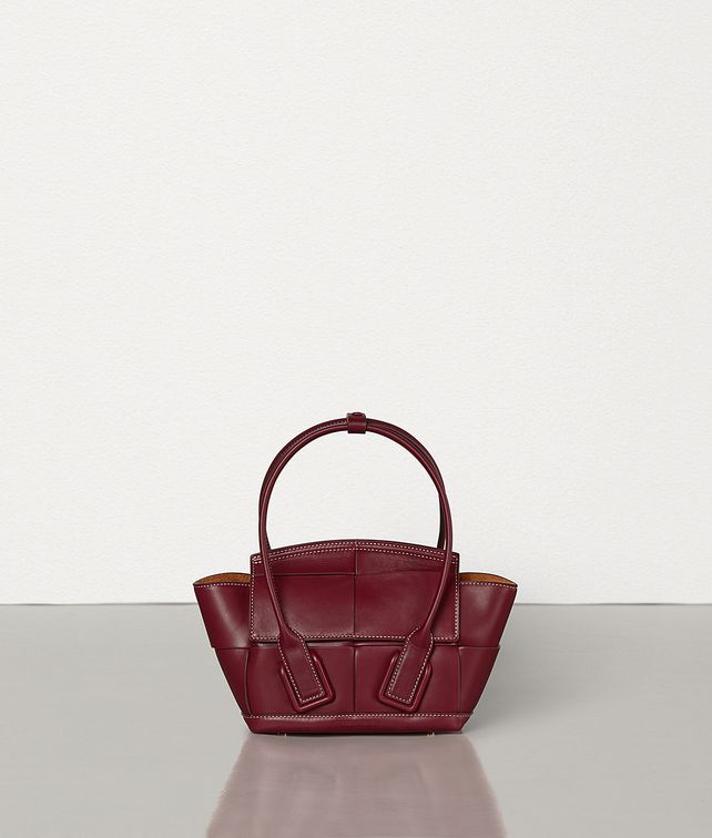 BOTTEGA VENETA ARCO 29 IN FRENCH CALFSKIN Top Handle Bag Woman fp
