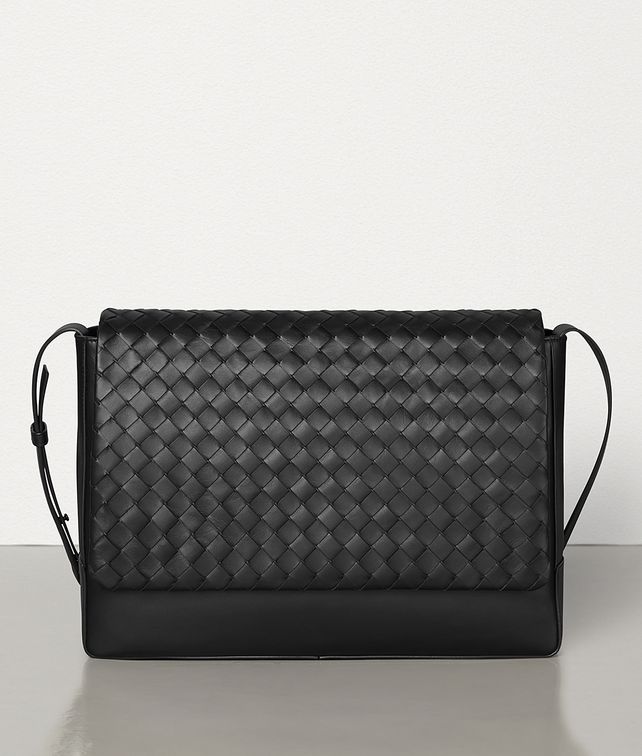 BOTTEGA VENETA MEDIUM MESSENGER IN INTRECCIATO VN Messenger Bag Man fp