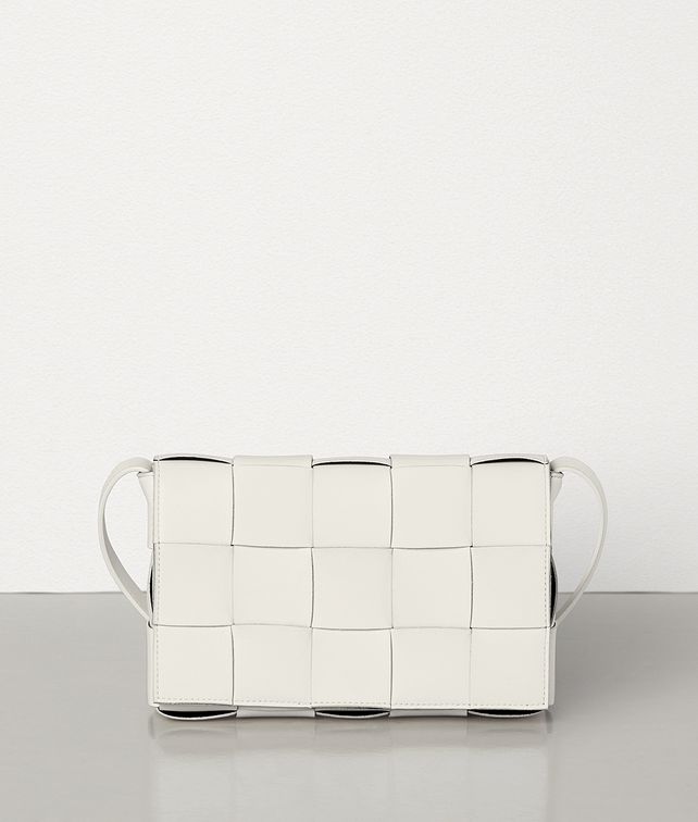 BOTTEGA VENETA CASSETTE IN MAXI INTRECCIO Crossbody and Belt Bags Woman fp