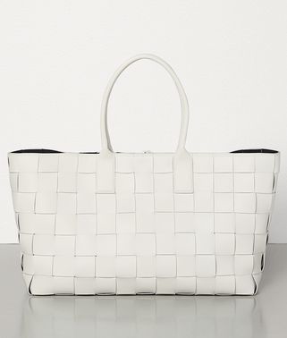 TOP HANDLE BAG IN MAXI INTRECCIO