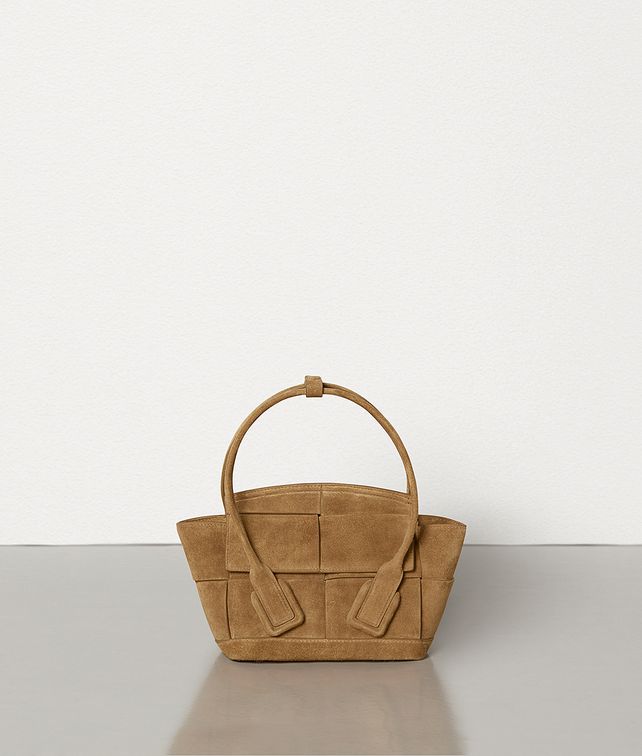 BOTTEGA VENETA ARCO 29 IN CLOUDY SUEDE Top Handle Bag Woman fp