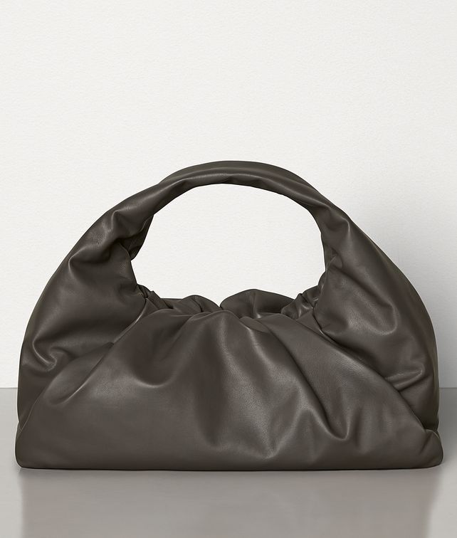 BOTTEGA VENETA THE SHOULDER POUCH IN CALFSKIN Shoulder Bag Woman fp