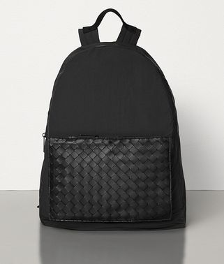 MEDIUM BACKPACK IN LIGHT PAPER NYLON MEDIUM BACKPACK IN LIGHT PAPER NYLON