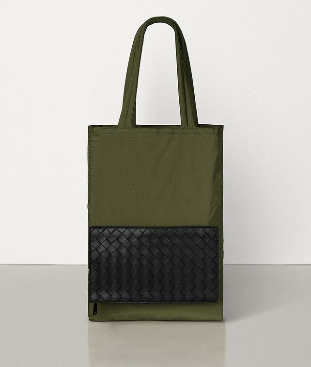 BOTTEGA VENETA TOTE IN LIGHT PAPER NYLON Tote Bag Man fp