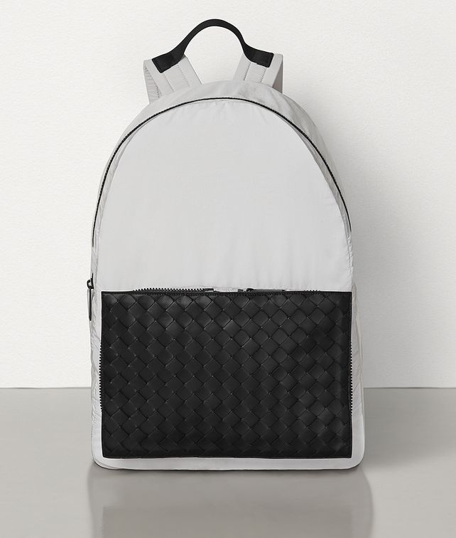 BOTTEGA VENETA MEDIUM BACKPACK IN LIGHT PAPER NYLON Backpack Man fp