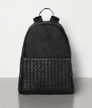 SMALL BACKPACK IN ULTRALIGHT LEATHER SMALL BACKPACK IN ULTRALIGHT LEATHER