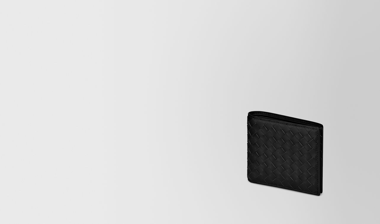 bi-fold wallet in nero intrecciato vn landing