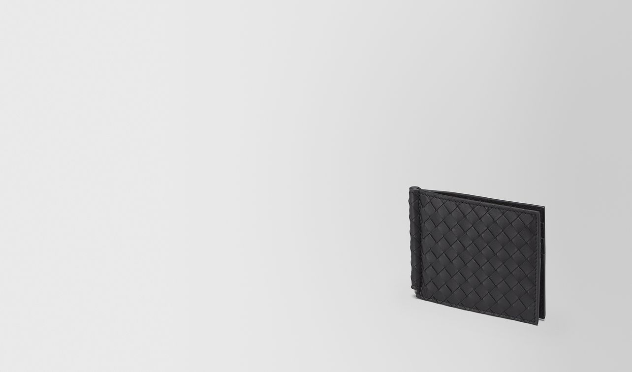 bi-fold wallet with money clip in nero intrecciato vn landing