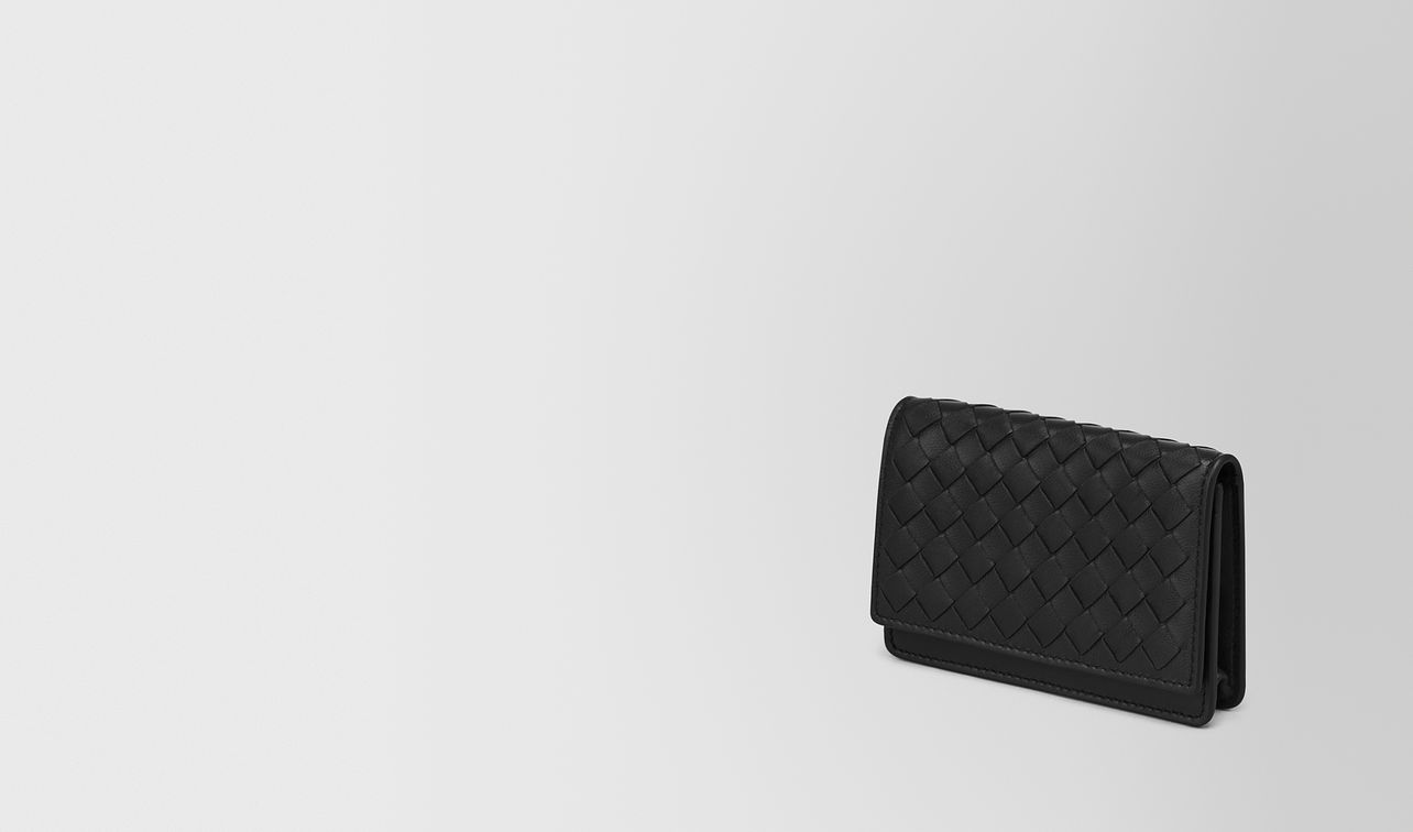 card case in nero intrecciato nappa landing