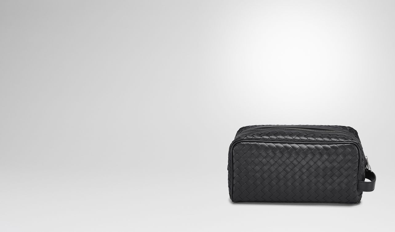 toiletry case in nero intrecciato vn landing