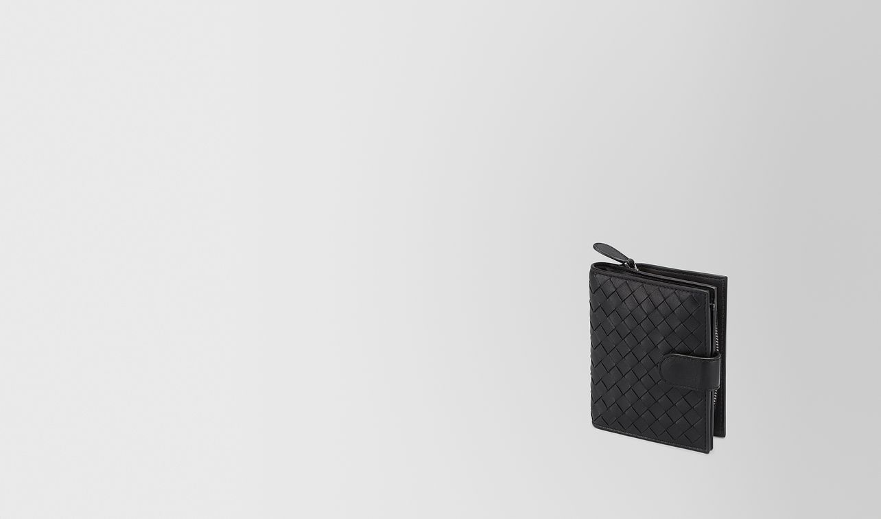 nero intrecciato nappa mini wallet landing