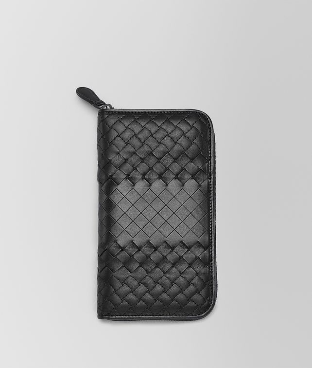 BOTTEGA VENETA ZIP AROUND WALLET IN NERO INTRECCIO IMPERATORE Large Wallet Man fp