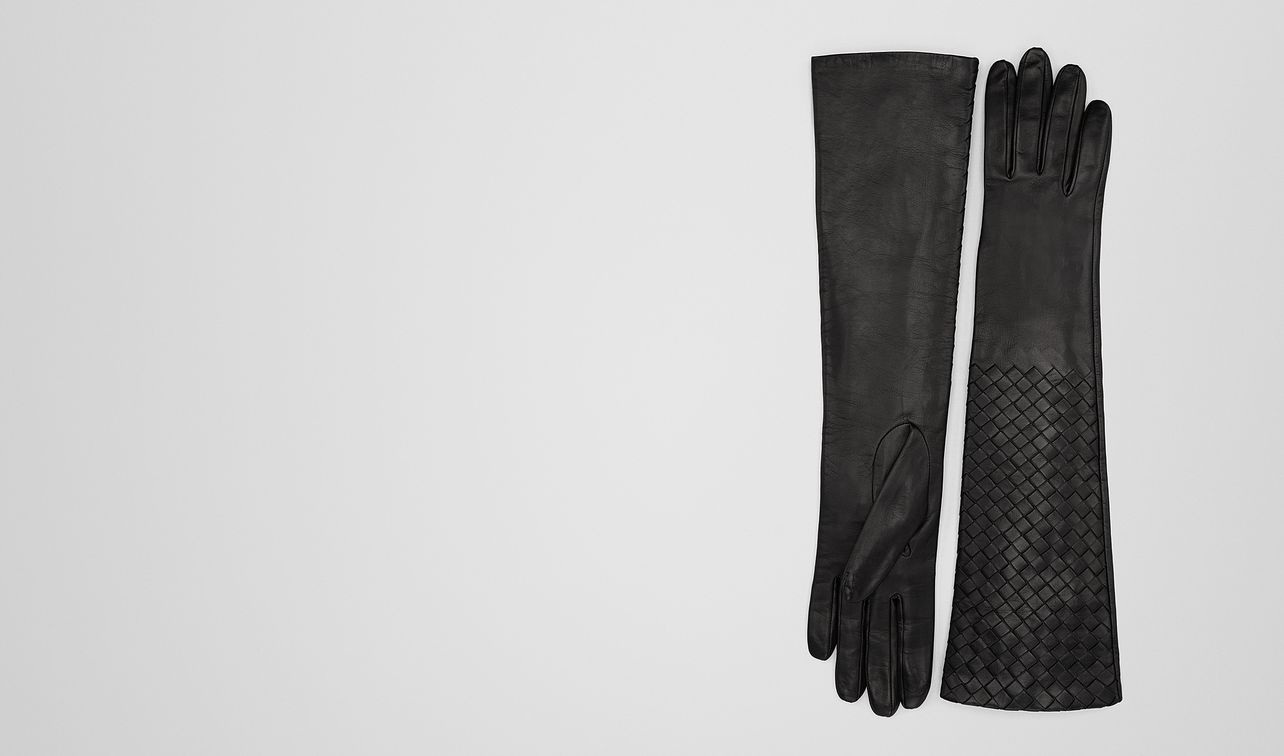gloves in nappa landing