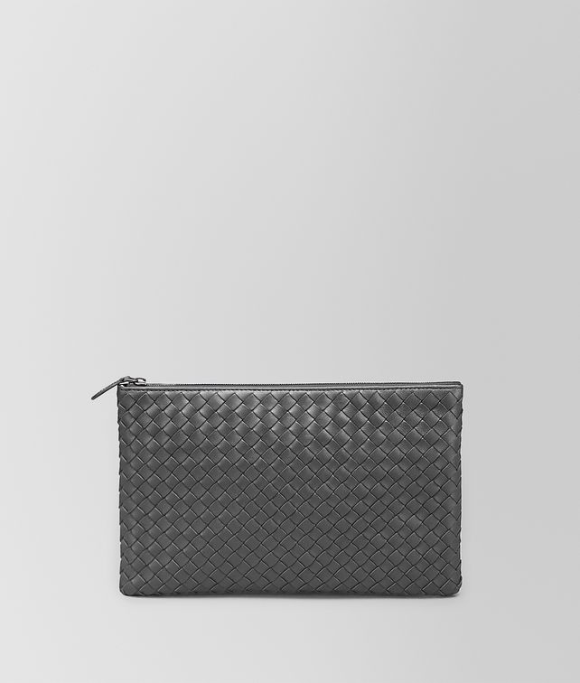 BOTTEGA VENETA PORTA DOCUMENTI MEDIO IN INTRECCIATO NAPPA NEW LIGHT GREY Pochette E fp