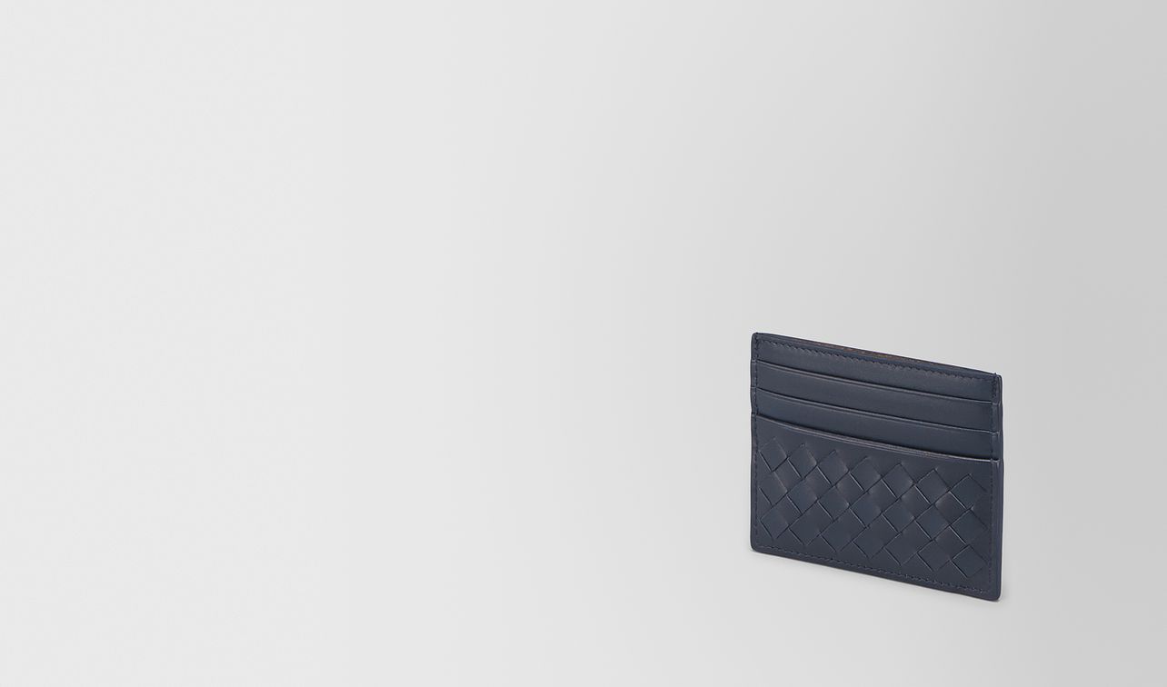 card case in light tourmaline intrecciato vn landing