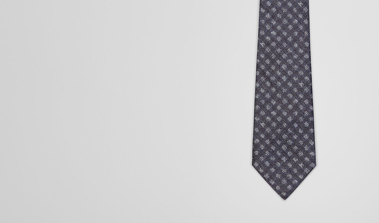 tie in midnight blue blue silk landing