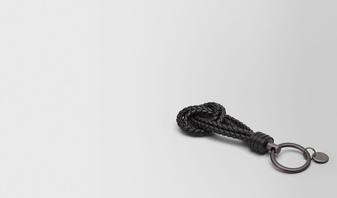 nero intrecciato nappa key ring landing