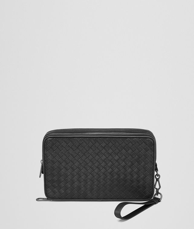 BOTTEGA VENETA MULTI-FUNCTIONAL CASE IN NERO INTRECCIATO VN Pouch Man fp