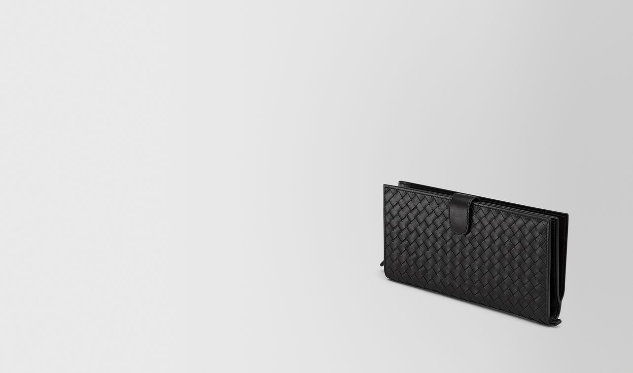 nero intrecciato nappa document case landing