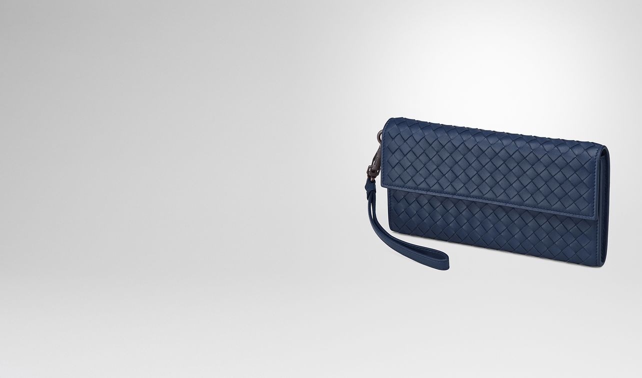 continental wallet in pacific intrecciato nappa landing