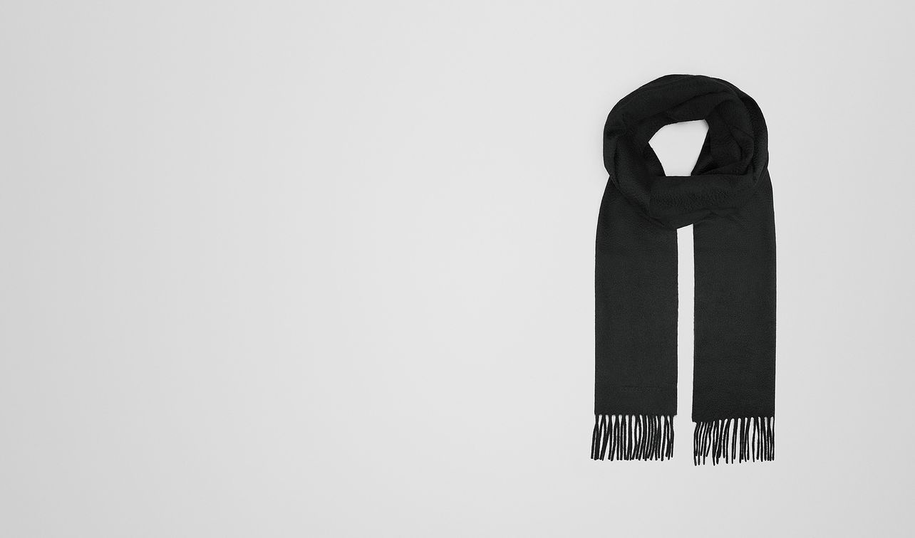 scarf in cashmere landing