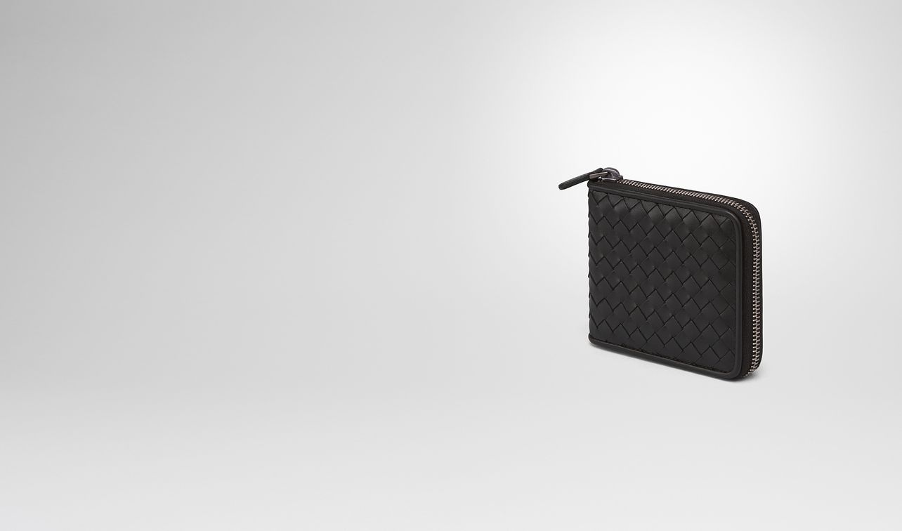 zip around wallet in nero intrecciato vn landing