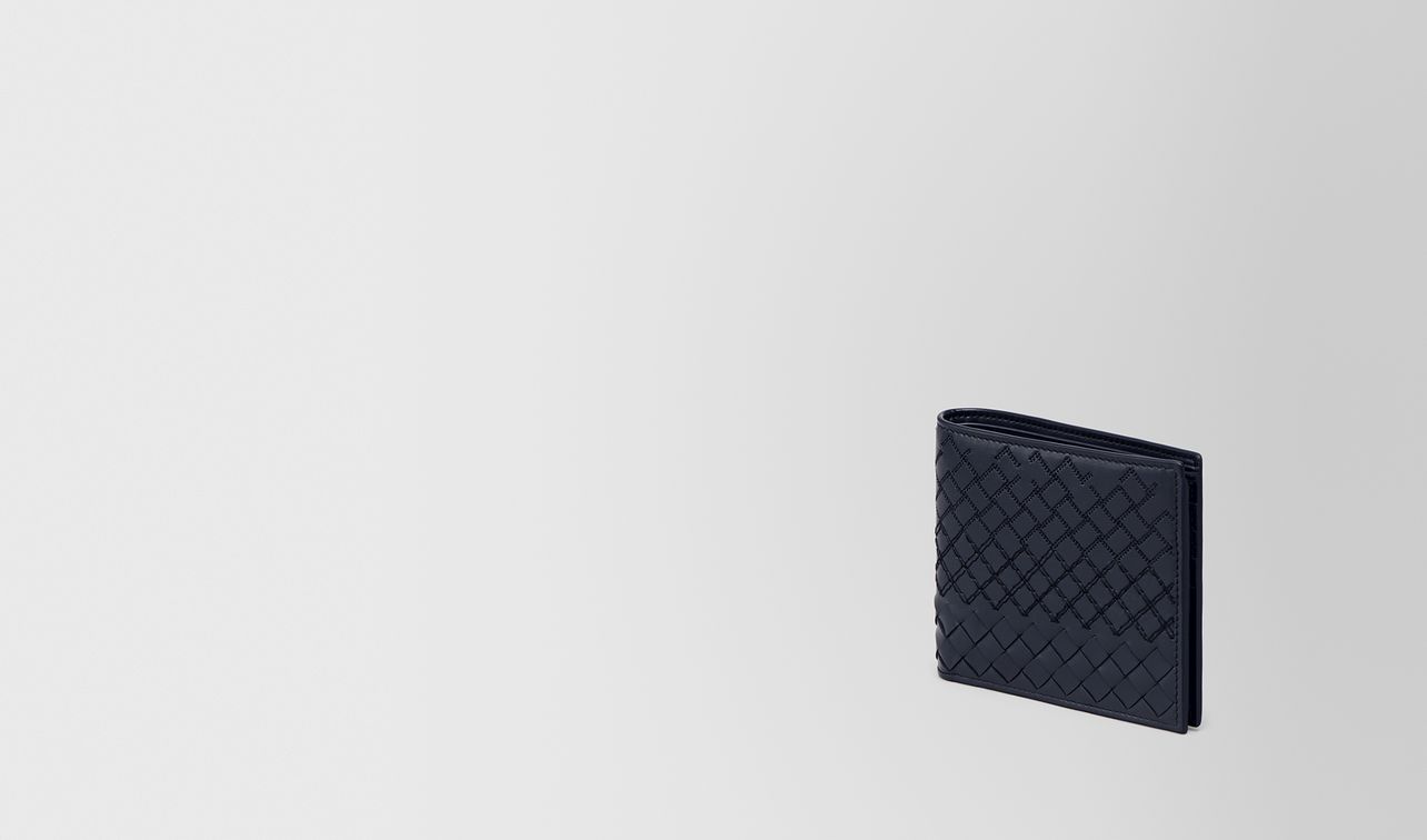 bi-fold wallet in prusse intreccio aurelio calf, embroidery details landing