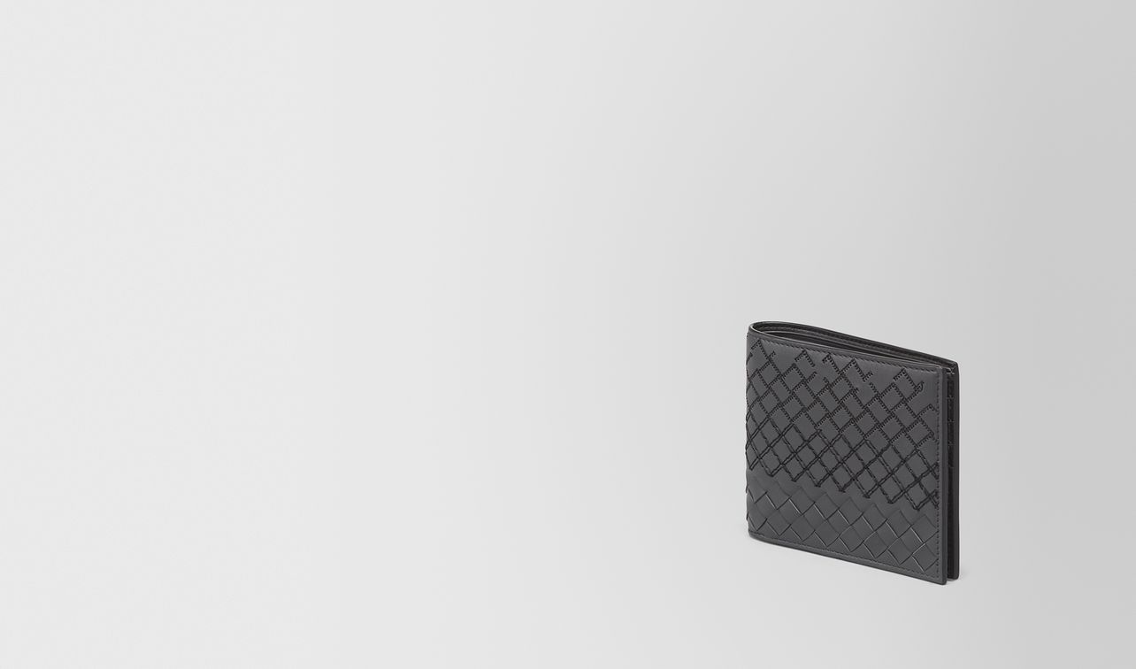 bi-fold wallet in ardoise intreccio aurelio calf, embroidery details landing