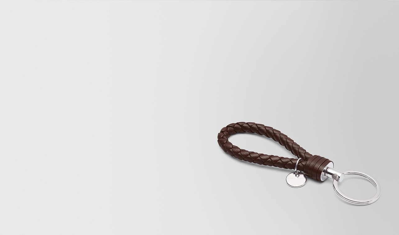 porte-clés en cuir nappa intrecciato dark barolo landing