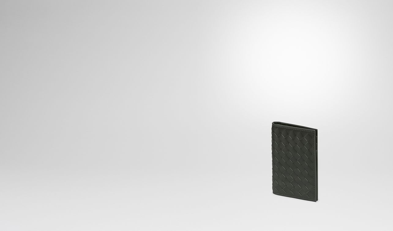 dark moss intrecciato card case landing