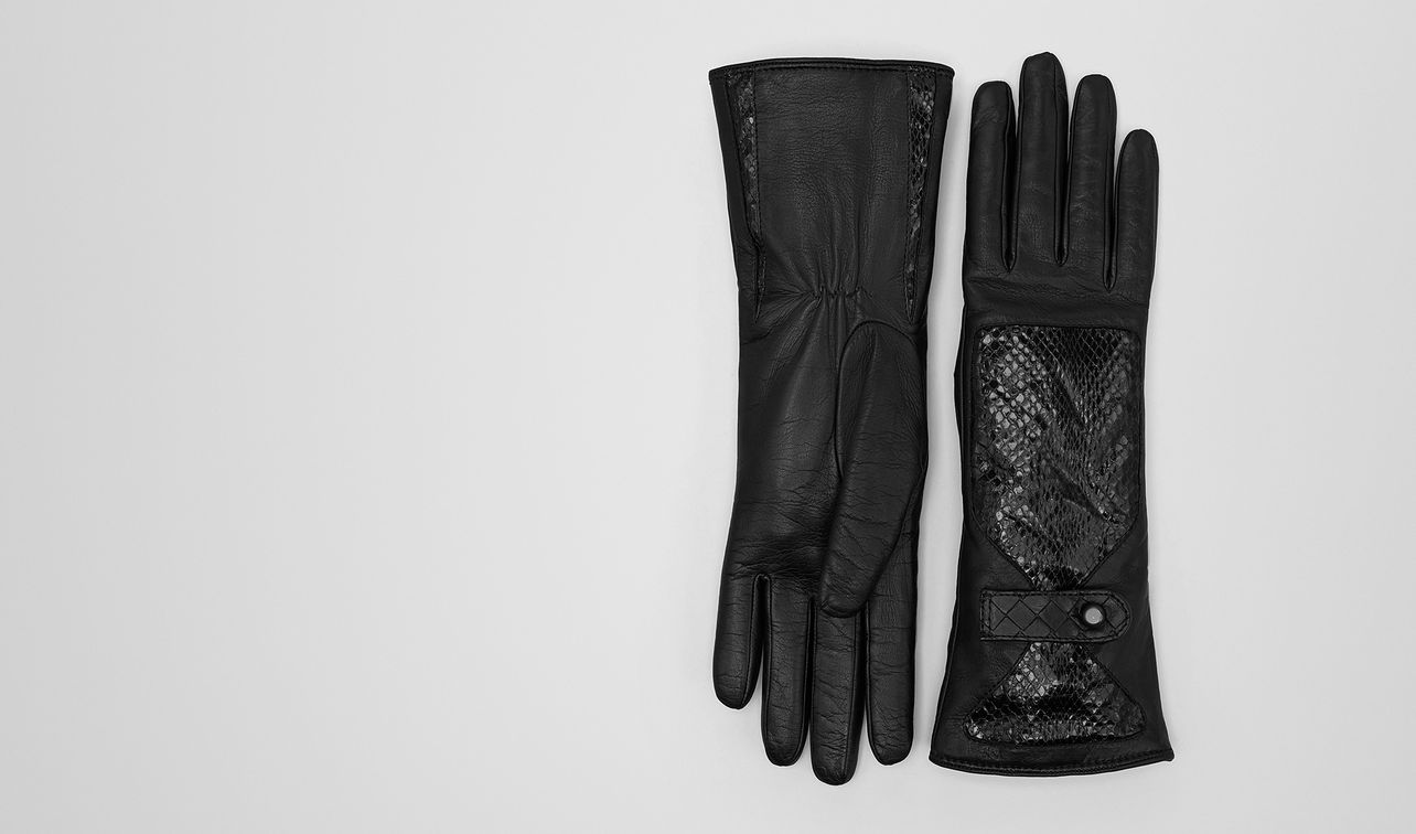 nero lamb ayers glove landing