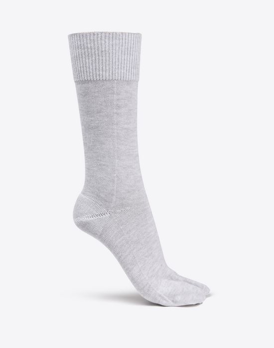 maison margiela tabi socks