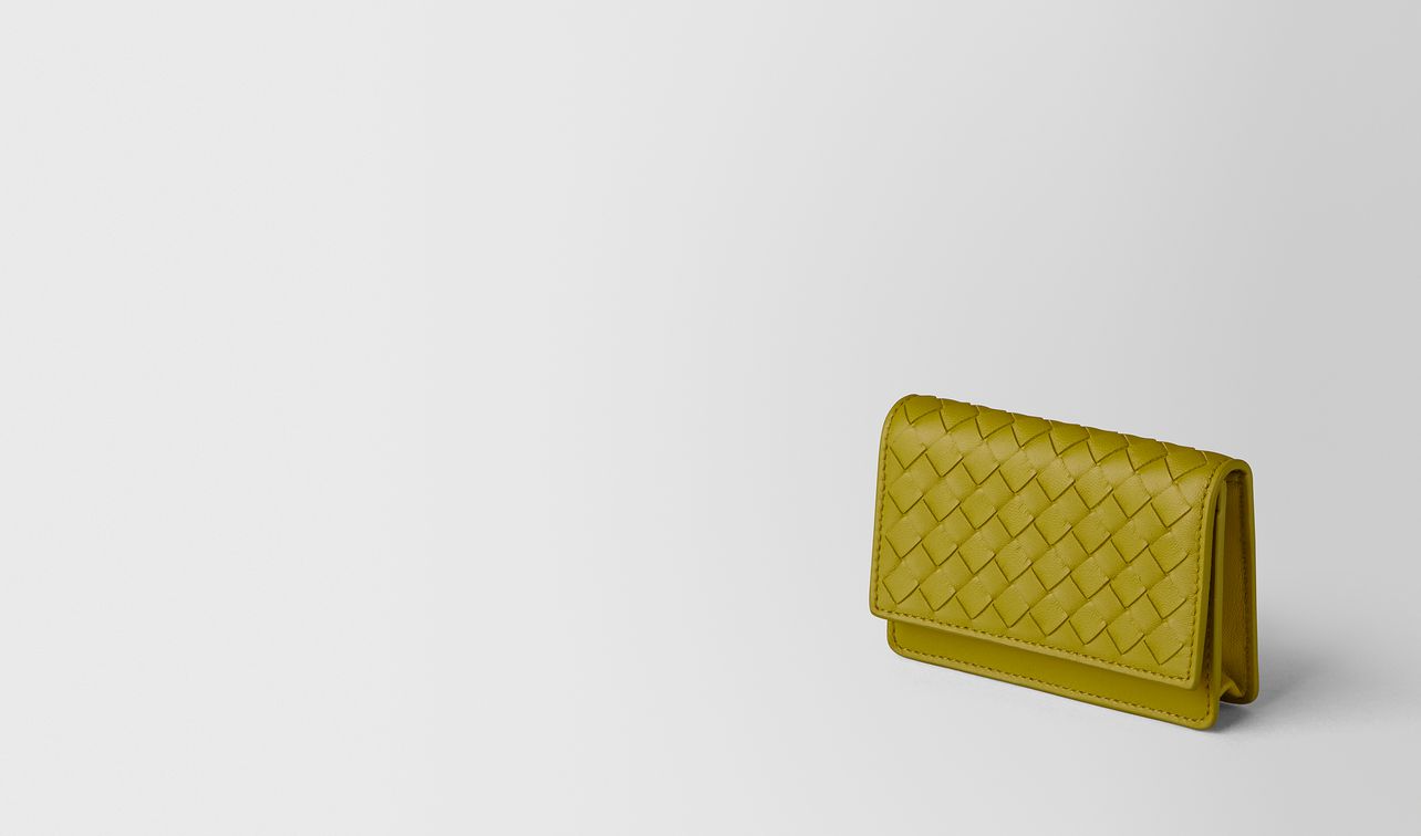 chamomile intrecciato nappa card case landing