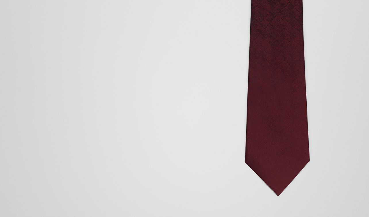 amaranth/nero silk tie landing