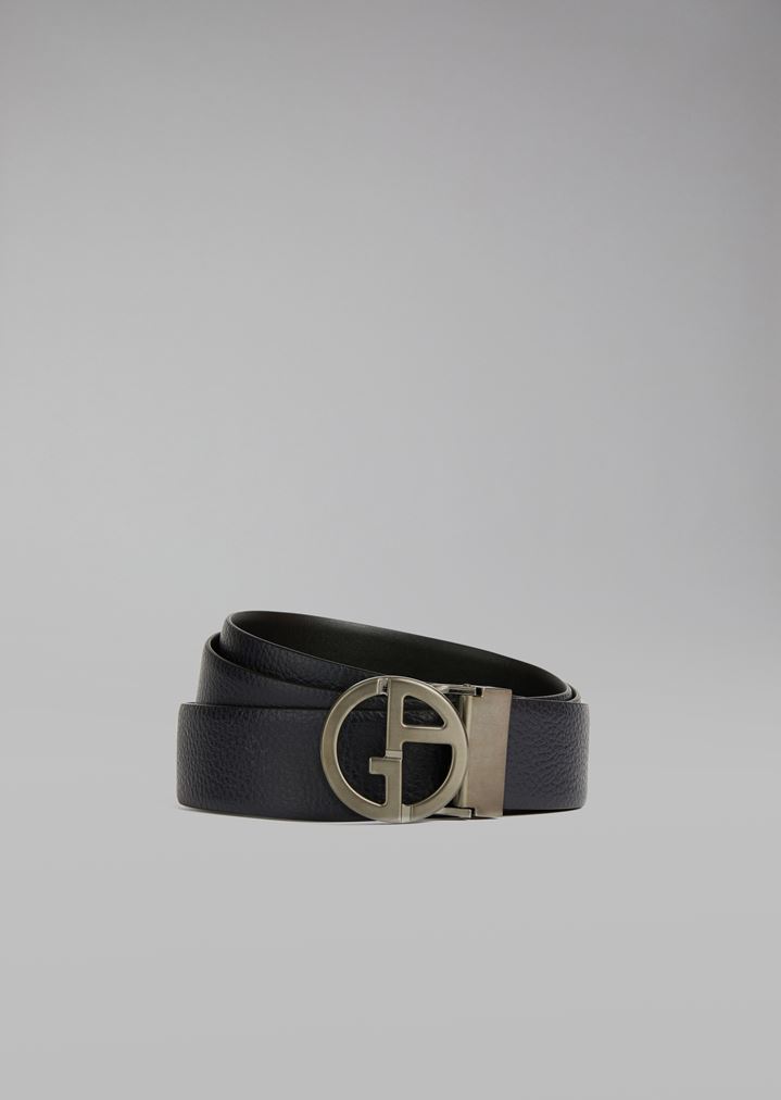 cinturon-de-piel-de-becerro-granulada-con-logotipo-de-metal cinturon-de-piel-de-becerro-granulada-con-logotipo-de-metal