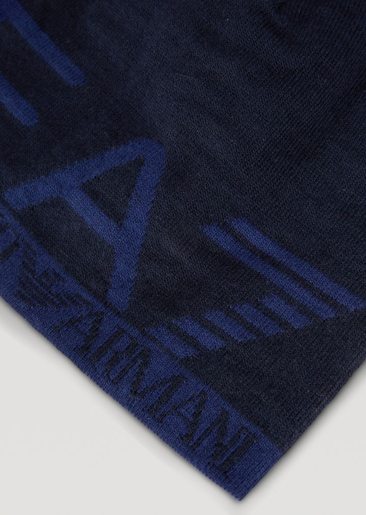 Gorro de punto con logotipo EA7 de jacquard Gorro de punto con logotipo EA7 de jacquard