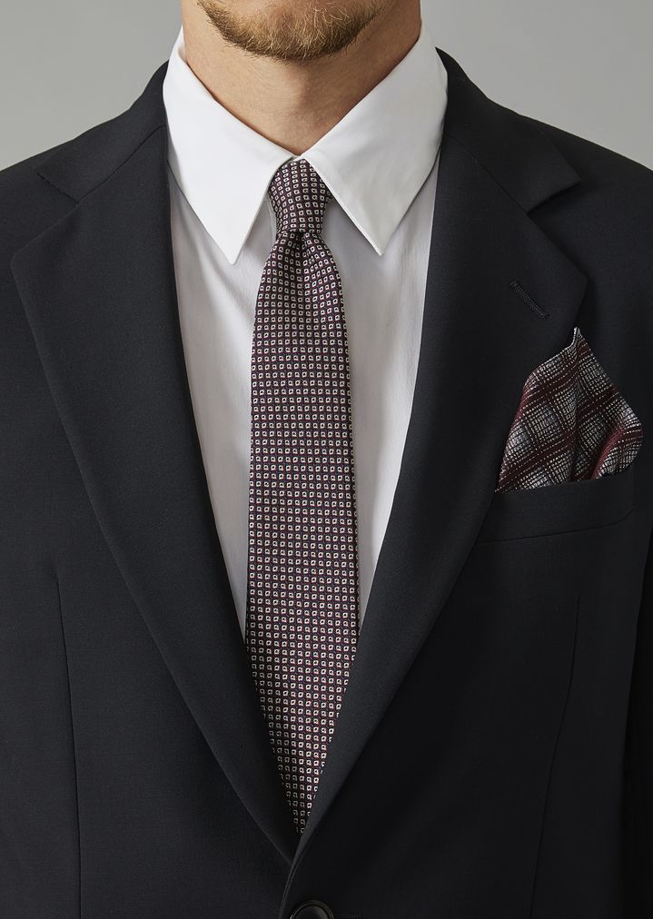 Pañuelo de bolsillo de pura seda con estampado de cuadros Pañuelo de bolsillo de pura seda con estampado de cuadros