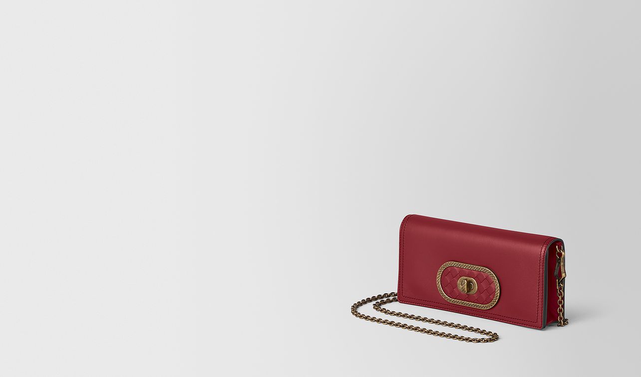 chain wallet in nappa landing