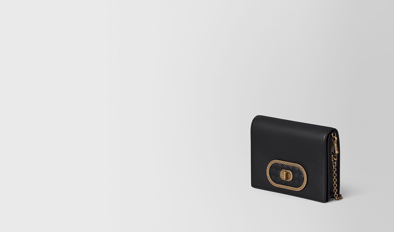 chain wallet in nappa landing