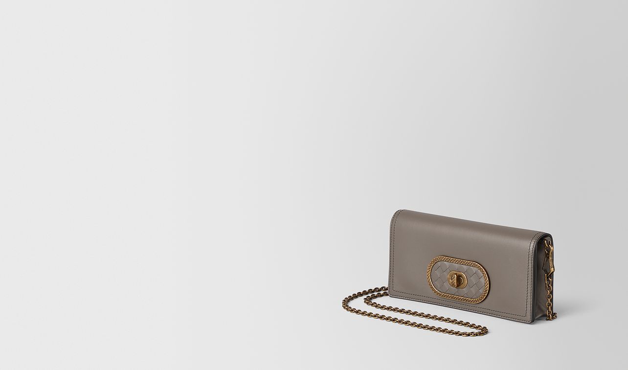 chain wallet in nappa landing
