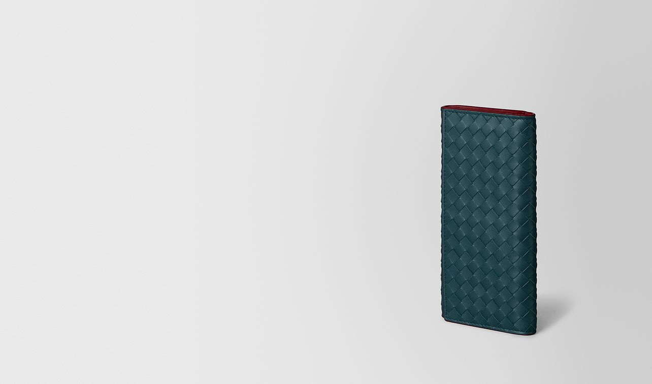continental wallet in intrecciato vn and nappa landing