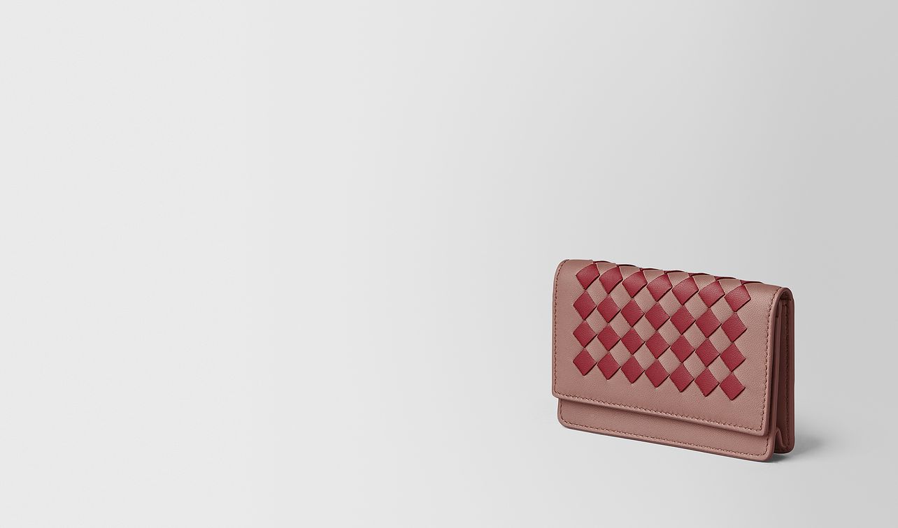 card case in intrecciato chequer landing