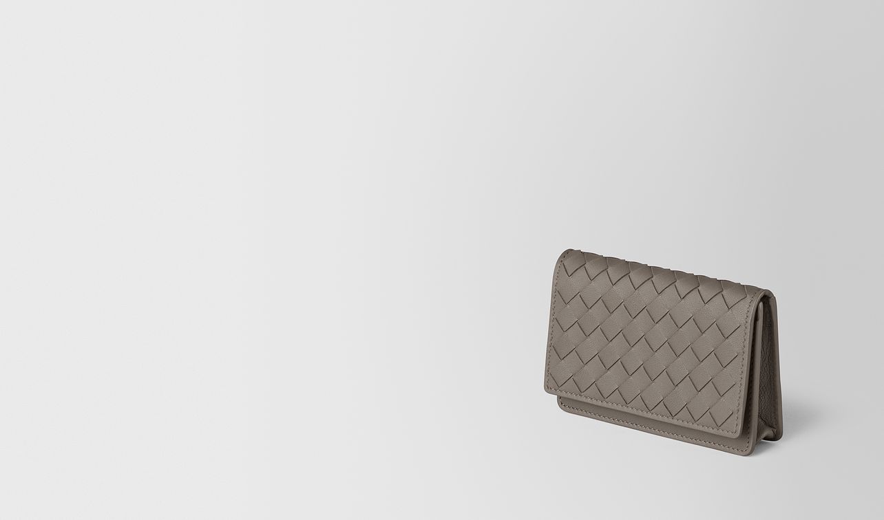 card case in intrecciato nappa landing