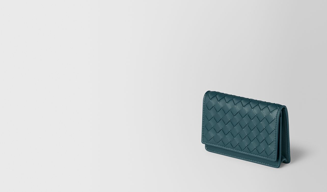 card case in intrecciato nappa landing