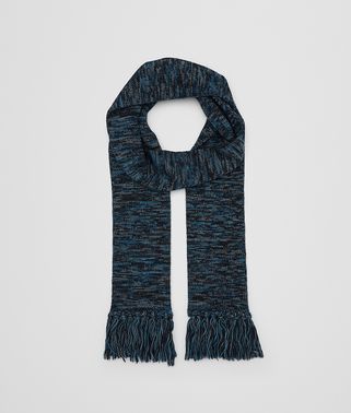 SCARF IN WOOL 