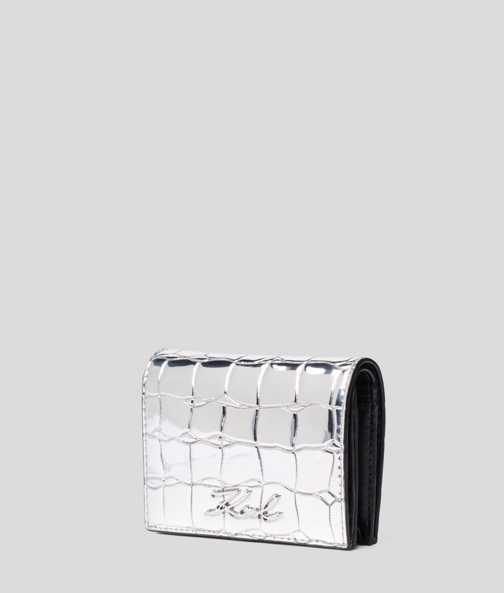 KARL LAGERFELD K/Signature Fold Wallet Wallet Woman r