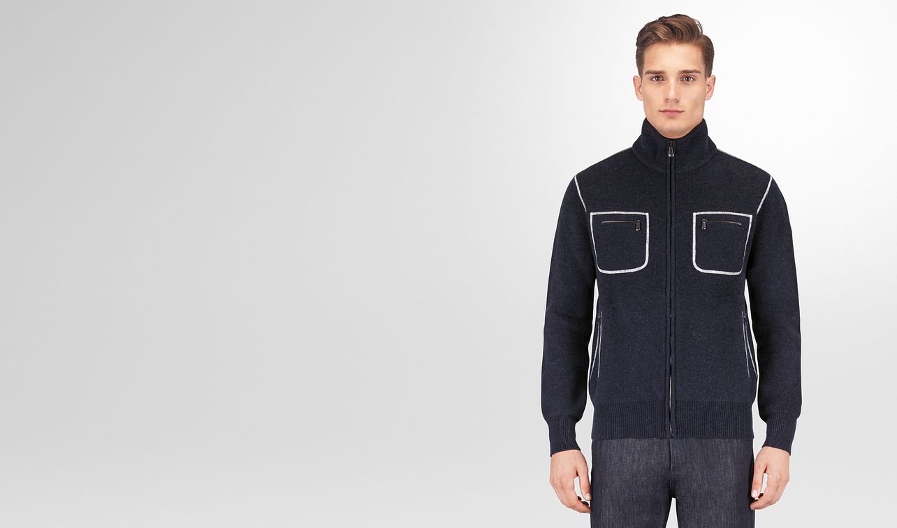 pull en cachemire et laine dark navy landing