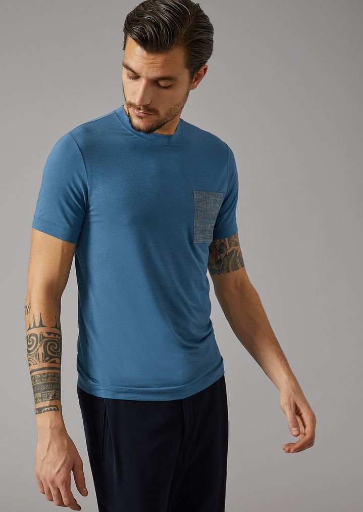 T-shirt in viscose with breast pocket T-shirt in viscose with breast pocket