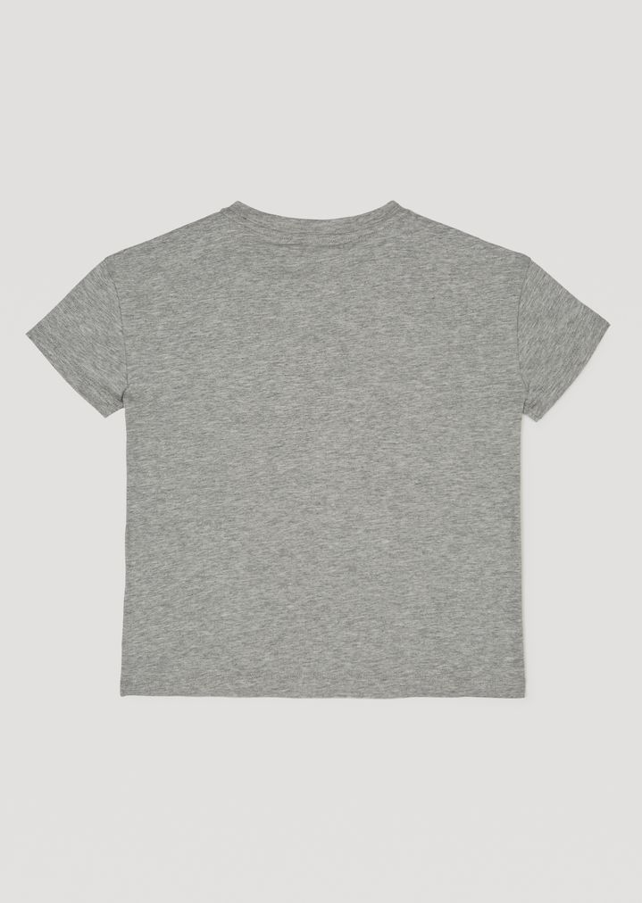 Camiseta de algodón con logotipo bordado Camiseta de algodón con logotipo bordado